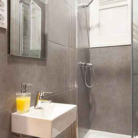 Enjoy Sofia Apartment Barcelona