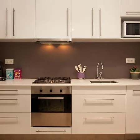 Enjoy Sofia Apartman Barcelona